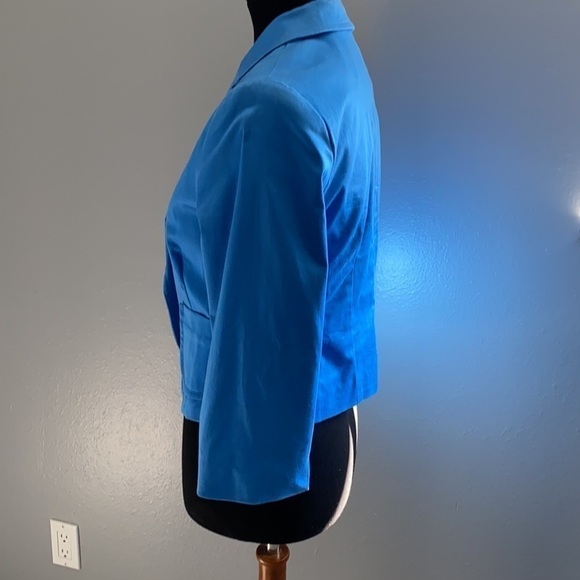 Light blue blazer size 8 shoulder pads - Picture 5 of 9